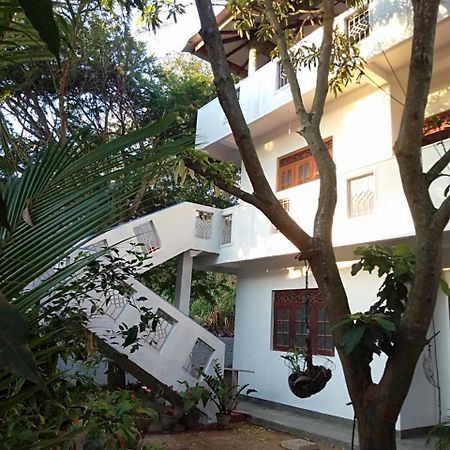 Seagull'S Nest Apartment Тангале Екстериор снимка